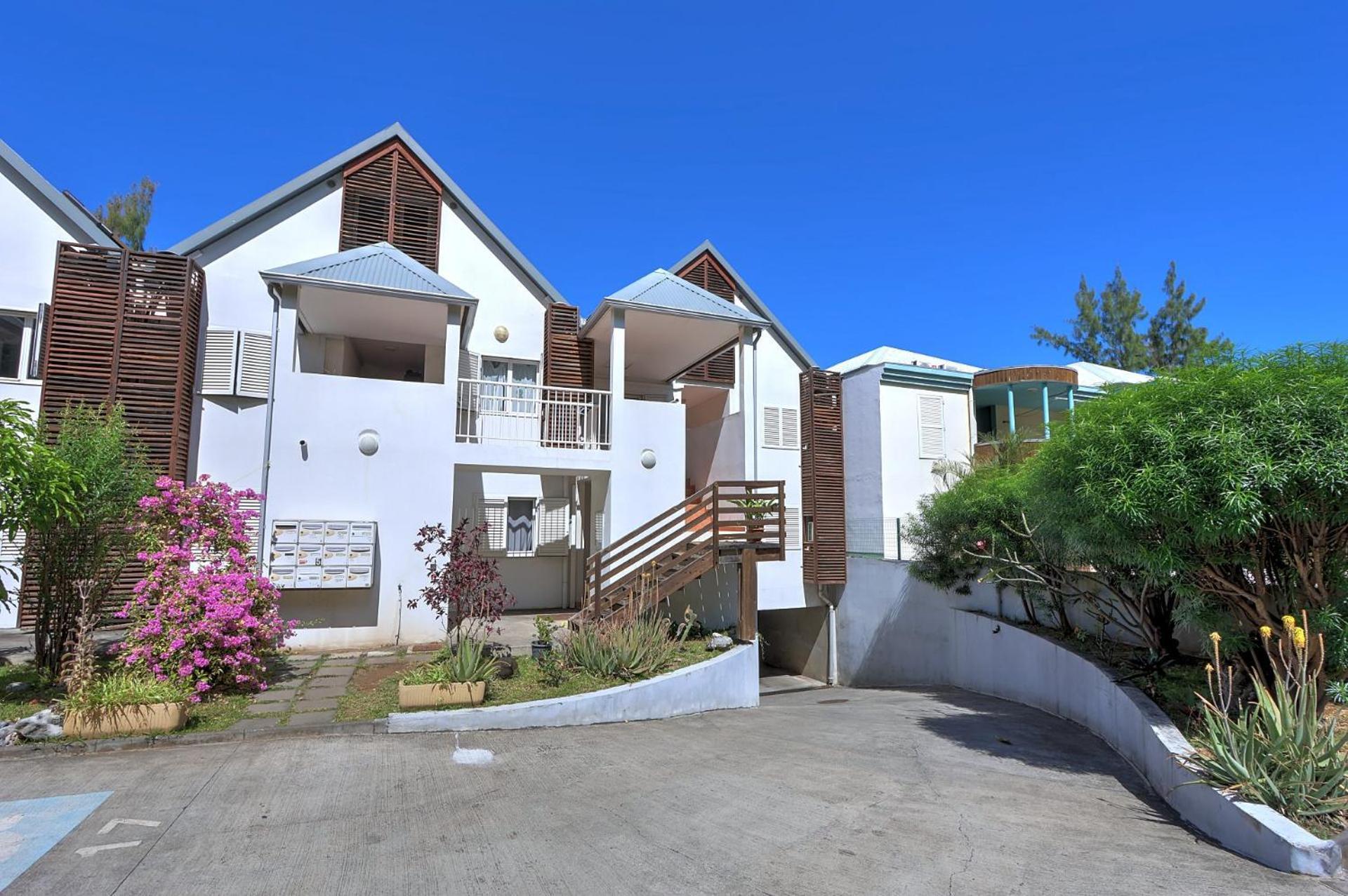 Plein La Vue - T4 Saint Leu 1Ere Ligne Pieds Dans L'Eau Apartment Екстериор снимка