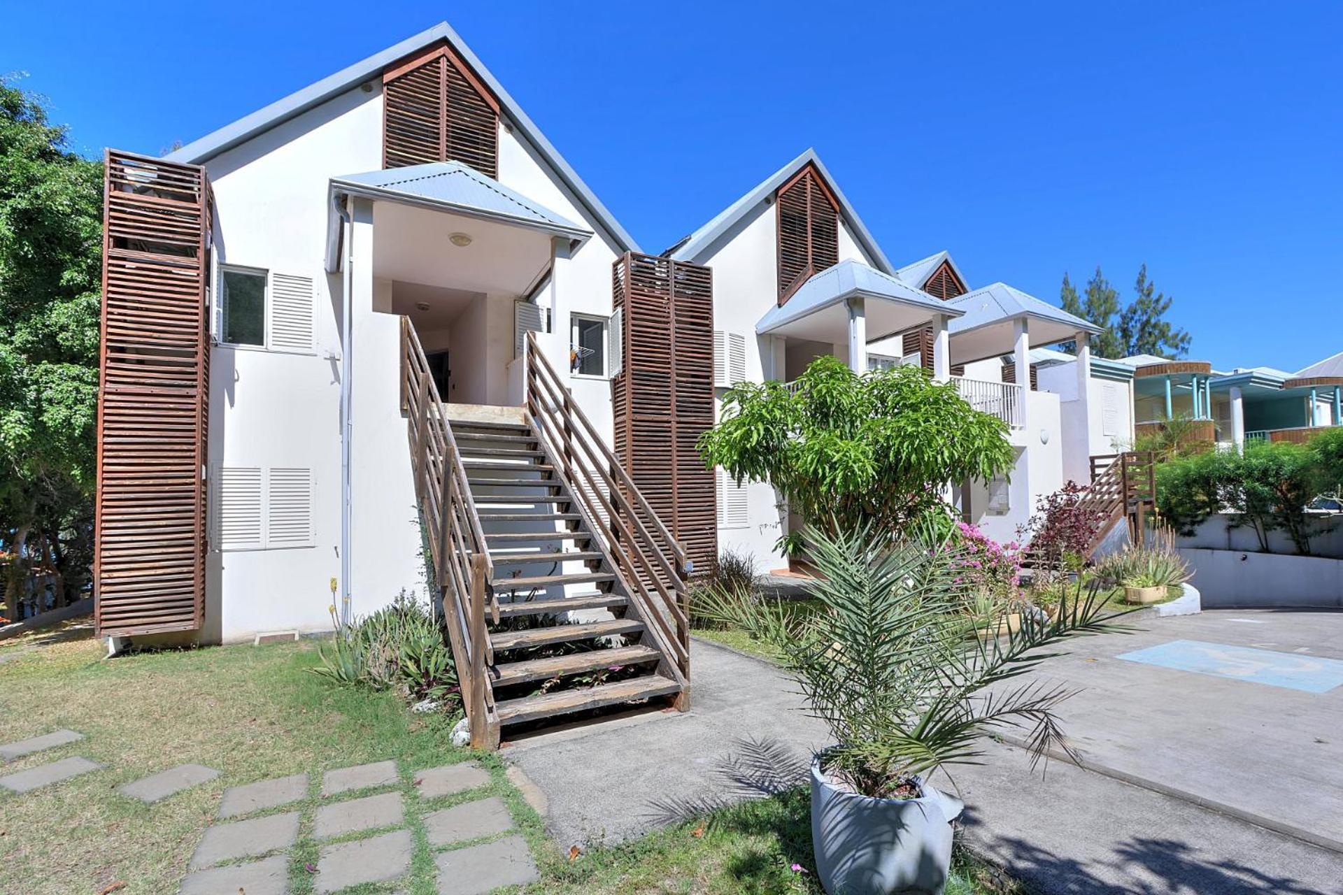 Plein La Vue - T4 Saint Leu 1Ere Ligne Pieds Dans L'Eau Apartment Екстериор снимка